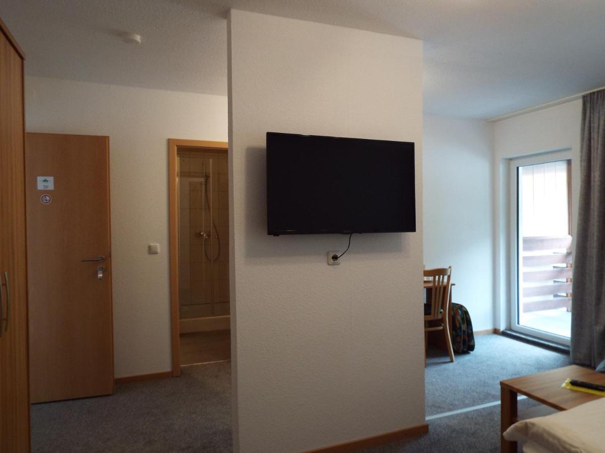 Hotel Garni Zum Reinhardswald Gewissenruh Екстер'єр фото