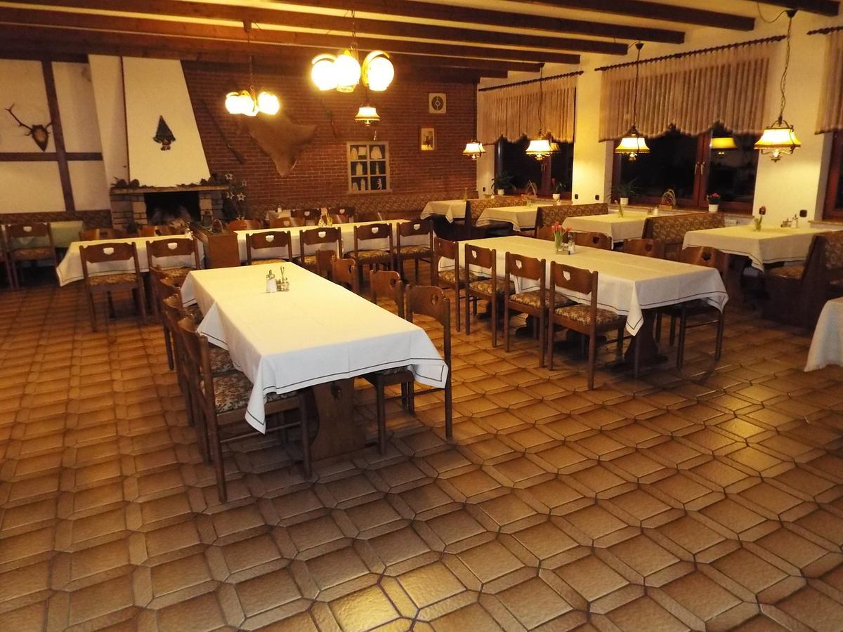 Hotel Garni Zum Reinhardswald Gewissenruh Екстер'єр фото